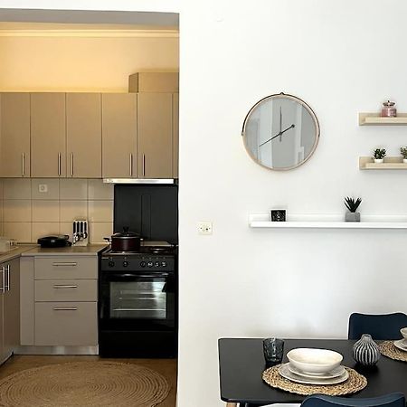 Jimmy'S Pool Apartment Peraia  Bagian luar foto