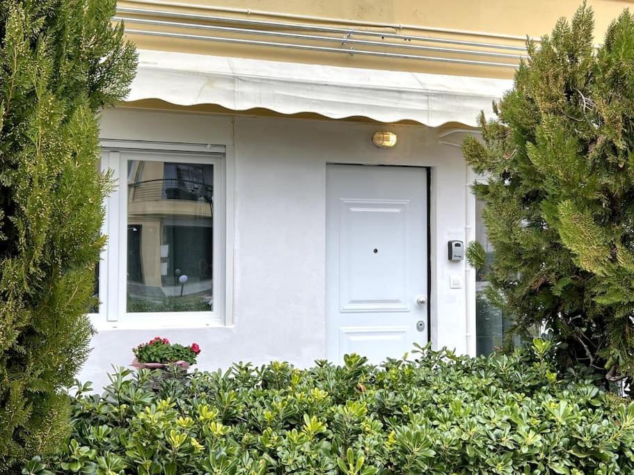 Jimmy'S Pool Apartment Peraia  Bagian luar foto